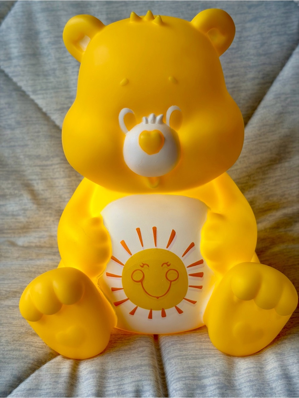 Care Bears Funshine Bear Plastic Mood Light/Soft Glow Light/Battery Powered